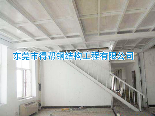 钢结构工程夹层